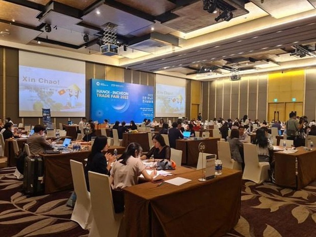 The Hanoi - Incheon trade fair has connected many Vietnamese and Korean firms (Photo: VNA)