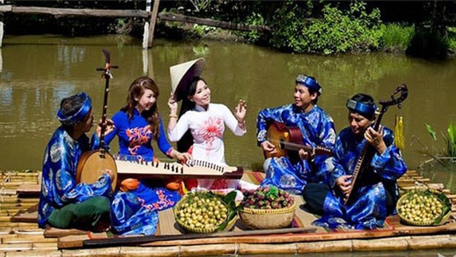 A performance of Don Ca Tai Tu Nam Bo