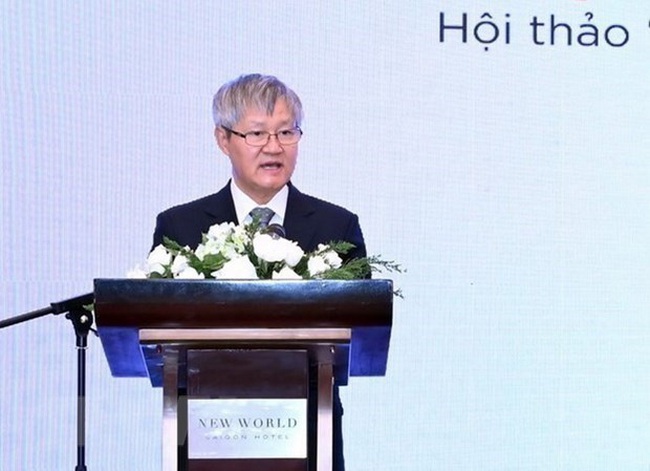 VCCI Vice President Vo Tan Thanh speaks at the workshop. (Photo: VNA)
