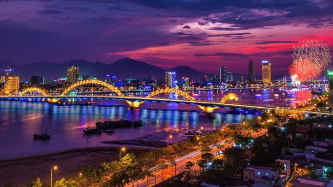 A view of Da Nang city at night (Photo: baodanang.vn)