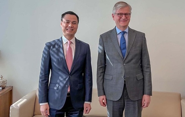 Ambassador Dang Hoang Giang, Permanent Representative of Vietnam to the UN (L) and UN Under-Secretary-General Jean-Pierre Lacroix. (Photo: VNA)