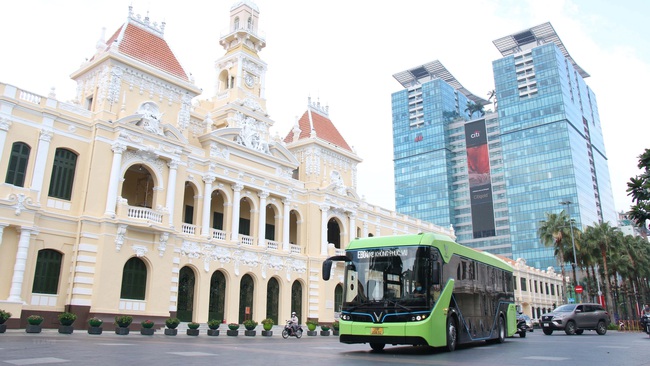 An electric bus on trial run in Ho Chi Minh City (Photo: VNA)