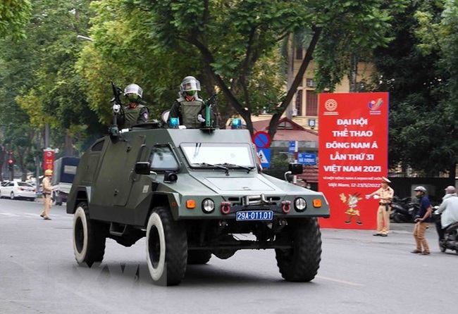 Hanoi Police launch a movement to maintain security and social order during SEA Games 31 . (Photo: VNA)