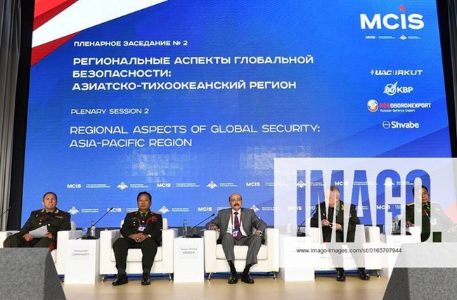 At the 10th Moscow Conference on International Security (MCIS-10) (Photo: Imago)