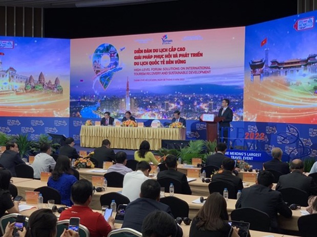 Deputy Prime Minister Vu Duc Dam speaks at the high-level tourism forum ‘Recovery and Development Solutions for Sustainable International Tourism’ held on September 8 on the sidelines of the 16th International Travel Expo HCM City. (Photo: VNA)