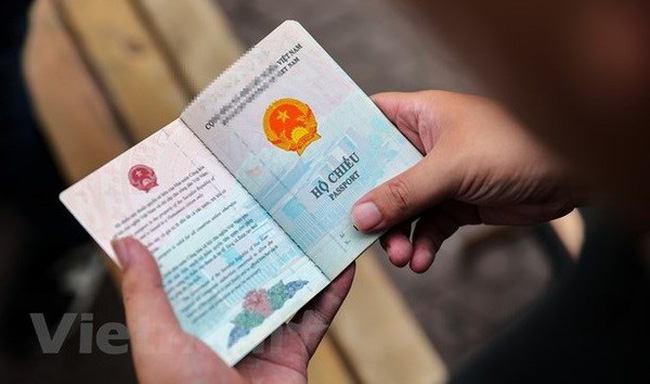 New Vietnamese passport (Photo: VNA)