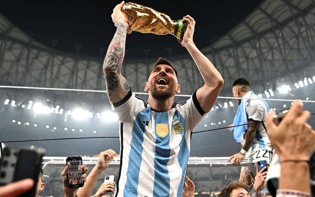 Messi tiết lộ về thời điểm thích hợp để chia tay Argentina 