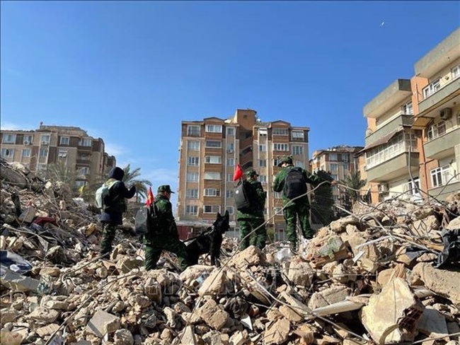As of 19:00 on February 16, Turkey recorded a total of 36,187 deaths and 108,061 injuries due to the huge earthquake and its aftershocks. (Photo: VNA)
