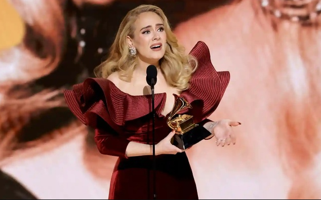 Chiến Thắng Hạng Mục Màn Trình Diễn Solo Pop, Adele Đã Có Giải Grammy Thứ  16 Trong Sự Nghiệp | Vtv.Vn
