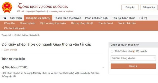 Hanoi allows convert of int’l driving licences online (Photo: VNA)