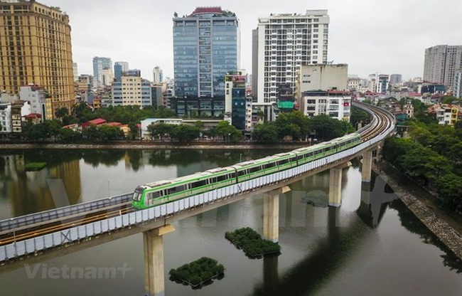 The Cat Linh – Ha Dong metro line serves more than 2.65 million passengers in the first quarter of this year (Photo: VNA)