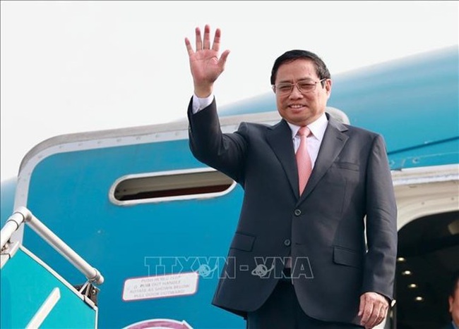 Prime Minister Pham Minh Chinh left Hanoi on May 19 for Japan to attend the expanded summit of the Group of Seven (G7) and pay a working visit to Japan . (Photo: VNA)