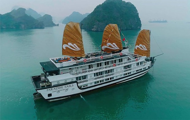 Paradise Vietnam's Ha Long Bay cruise tour is exploiting natural, cultural and historical destinations. (Photo: dulichhalong.net)