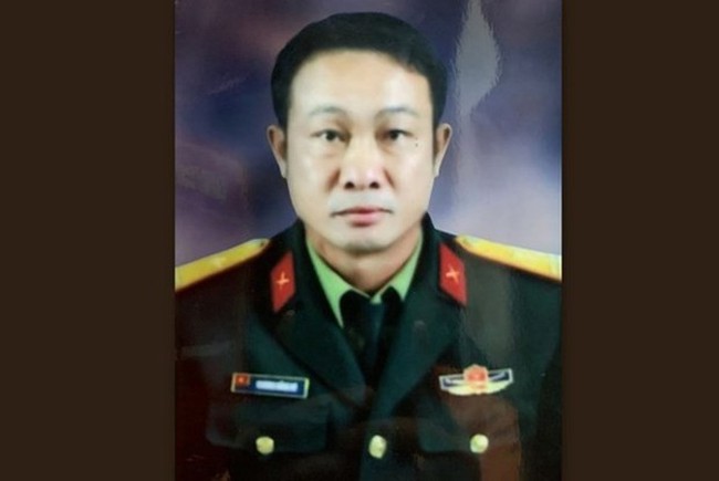 Lieut. Col Truong Hong Ky passes away while rescuing two drowning people (Photo: baochinhphu.vn)