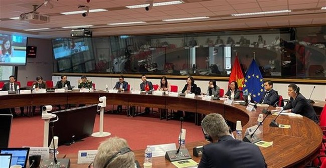 The 4th meeting of the Vietnam - EU Joint Committee in Brussels on October 27 (Published by VNA)