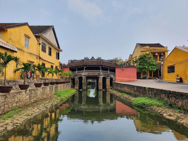 A corner of Hoi An ancient town