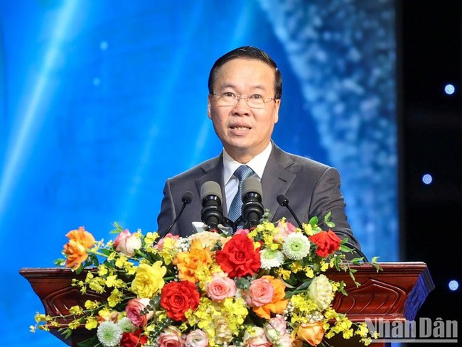 President Vo Van Thuong speaks at the National Press Awards. (Photo: NDO)
