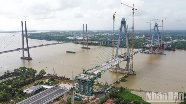 My Thuan 2 Bridge construction site.