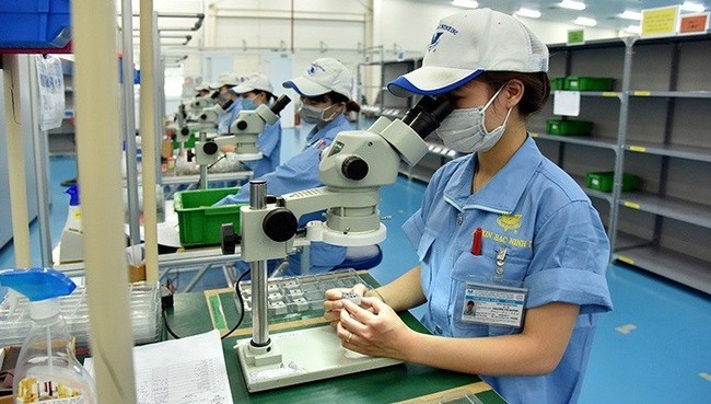 Manufacturing and processing sector attracts the biggest FDI in seven months (Photo: baodautu.vn)