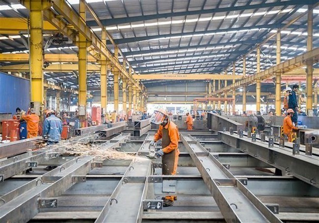 Ho Chi Minh City’s Index of Industrial Production in the January-August period is up by 2.8% year on year. (Photo: VNA)