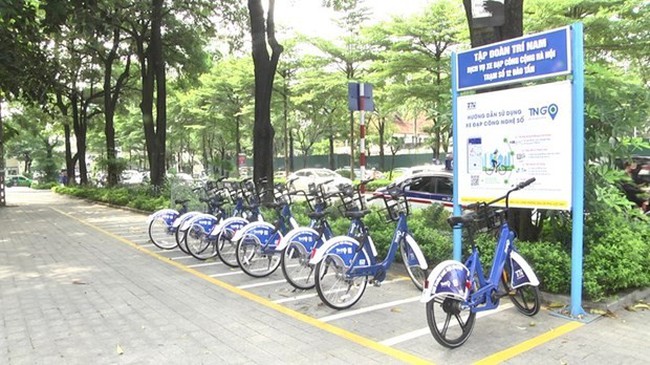 A rental spot for the public bicycle-sharing service in Hanoi. (Photo: VietnamPlus)