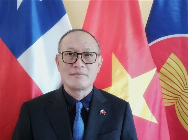 Vietnamese Ambassador to Chile Pham Truong Giang (Photo: VNA)