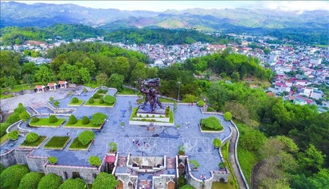A bird's eye view of the Dien Bien Phu Victory Monument, which lies at the heart of Dien Bien. (Photo: VNA).