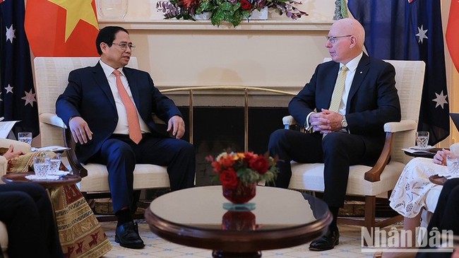 Vietnamese Prime Minister Pham Minh Chinh and Australian Governor-General David Hurley. (Photo: NDO)