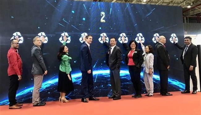 Delegates at the Plastics & Rubber Vietnam 2024 exhibition in HCM City on March 13. (Photo: VNA)