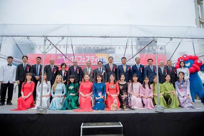 Vietnam Festival 2024 opens in Osaka | VTV