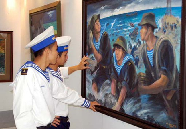 Vẽ tranh về biển đảo  Website Trường THCS Trần Phú  Đại Lộc  Quảng Nam