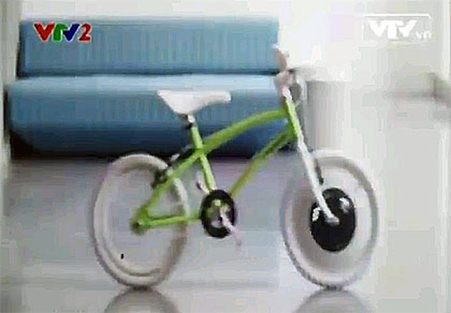 Xe đạp tự giữ thăng bằng cho trẻ em | VTV.VN