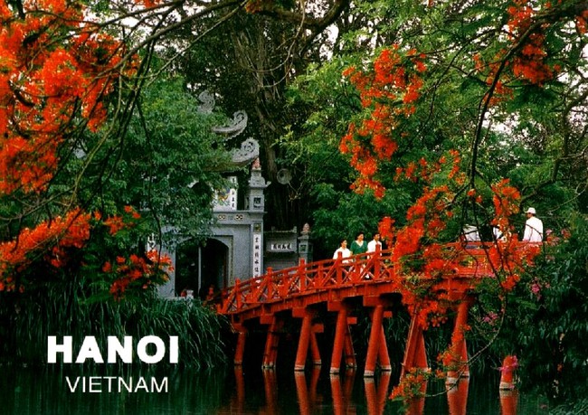 Du lịch Hà Nội - Hãy cùng khám phá vẻ đẹp lịch sử và văn hóa của Thủ đô Hà Nội trong hình ảnh này. Điểm đến này sẽ mang đến cho bạn những trải nghiệm tuyệt vời và những khoảnh khắc khó quên.