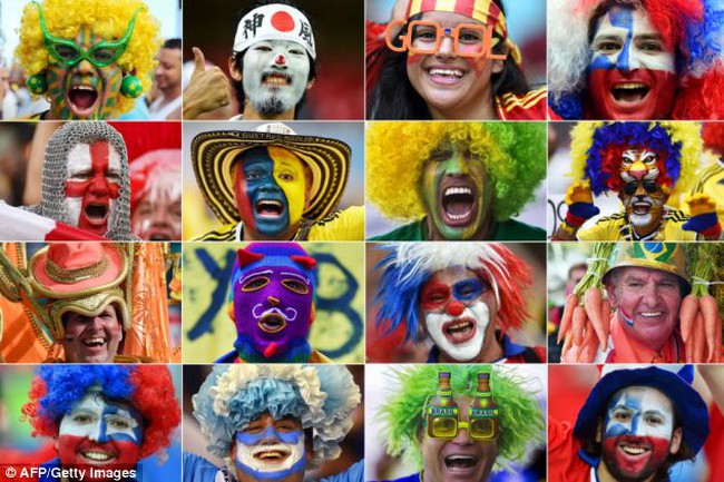 Áo World Cup với những màu sắc tươi sáng và bắt mắt sẽ là món đồ không thể thiếu cho các CĐV trên toàn thế giới. Bạn sẽ cảm nhận được sự hào hứng và đam mê khi nhìn thấy áo của mình được cổ vũ trong sân vận động hoặc tại các quán bar.