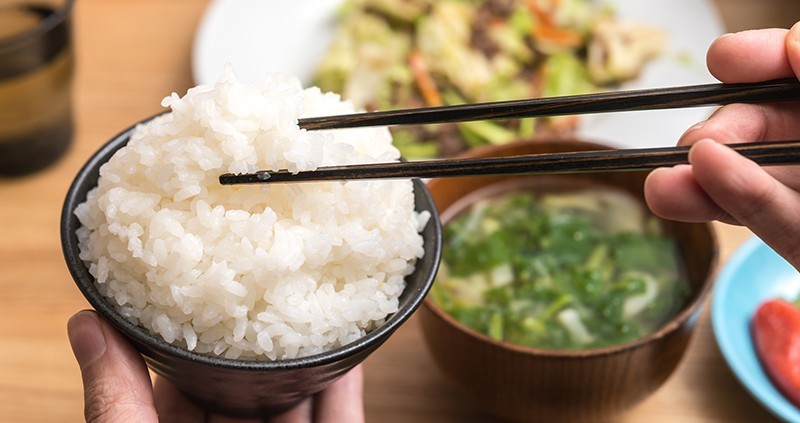 Ăn nhiều cơm gạo hơn có thể ngăn ngừa béo phì | VTV.VN
