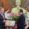 US ambassador visits Can Tho City