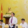 Government receives regular press conference