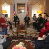 Party chief meets with Vietnamese community in the US