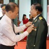 Bac Giang: Former experts, soldiers awarded Lao orders, medals