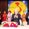 Party Leader meets with overseas Vietnamese delegation