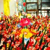 Traditional paper flower craft preserved in Hue City