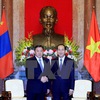 President greets Mongolian top legislator
