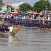 Tra Vinh province hosts traditional Ngo boat race