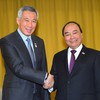Prime Minister meets with Singaporean President