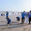 Vietnam launches volunteer campaign to clean the sea