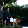 Vietnam, Singapore satisfied with thriving relations