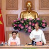 PM urges policies for stable growth in H2