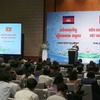 Việt Nam, Cambodia PMs attend business forum