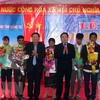 119 Lao people gain Vietnamese citizenship