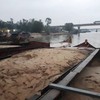 Quảng Nam police seize five illegal sand mining boats